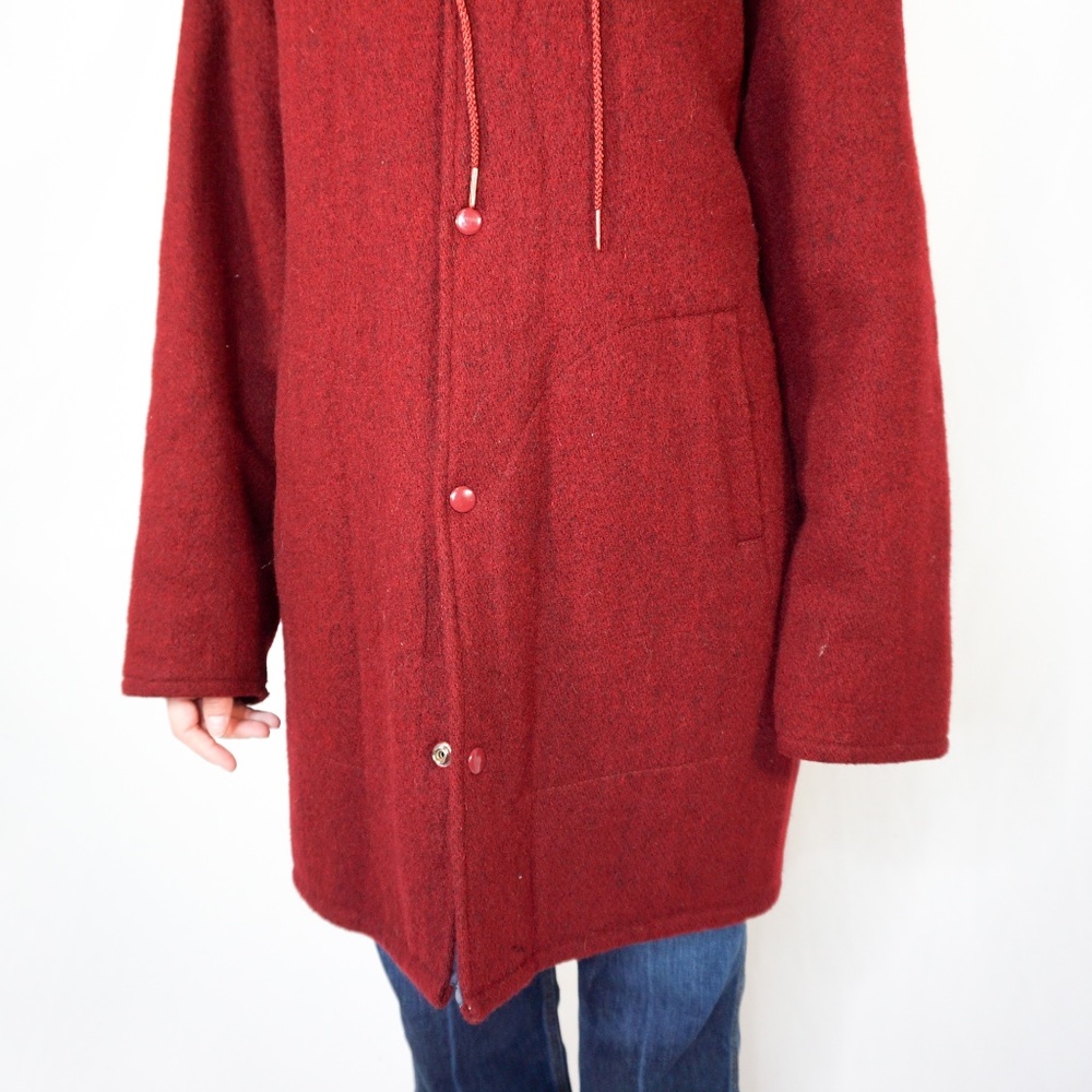 29. VINTAGE Cherry Grove Fire Dept. Red Lined Coat - Picture 7 of 7